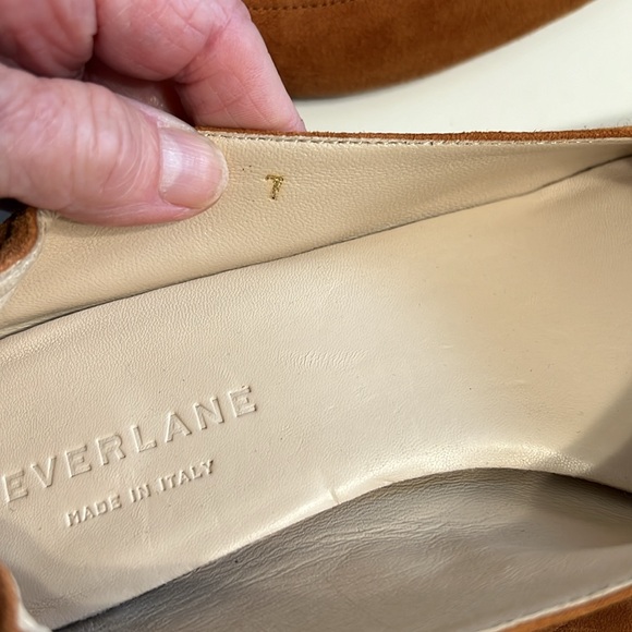 Everlane Italian Leather Day Heel Almond Suede - Picture 11 of 12